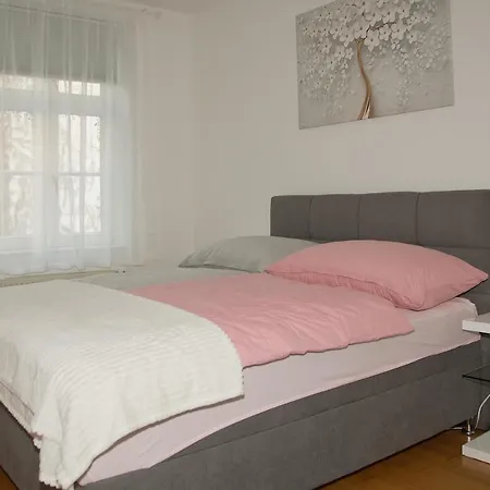 Blue Lotus Apartment Vienna Exterior photo