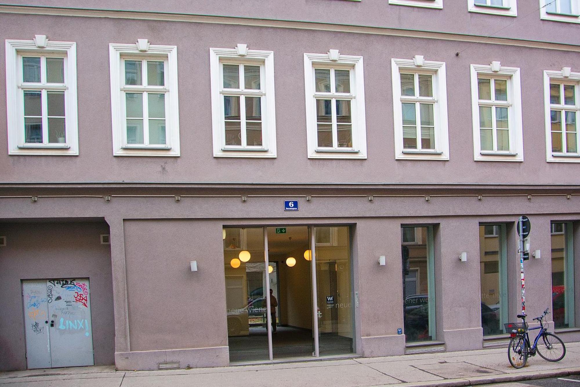 Blue Lotus Apartment Vienna